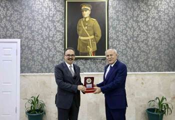 Müdür Namal’A Veda Yemeği
