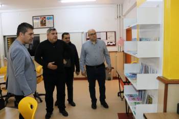 Müdür Sünnetci Projeler Hakkında Bilgi Aldı
