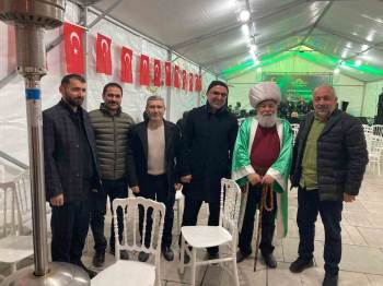 Müdürler İftarını Üniversite Öğrencileriyle Yaptı
