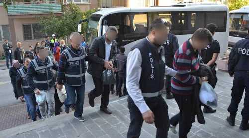 Müdürlerin de olduğu 34 kişi adliyede