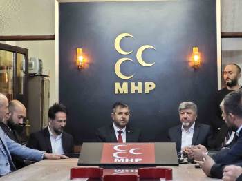 Muharrem Akçadurak: "Seçimin Galibi Necdet Akel’İ Tebrik Etti
