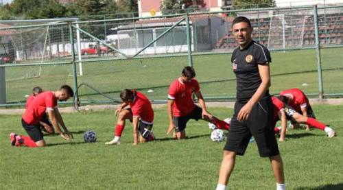 Mustafa Özer: Kamptan memnunum