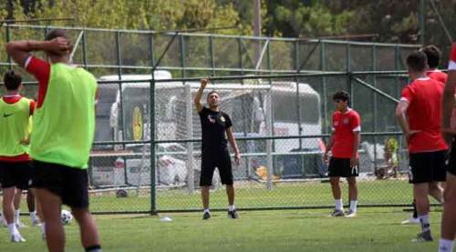 Mustafa Özer: Oyuncuların çabasından memnunum