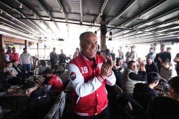 Mustafa Yaman, Belekoma Tayfa İle Bir Araya Geldi
