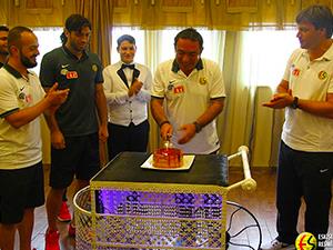 Mutlu yıllar Mehmet Hoca