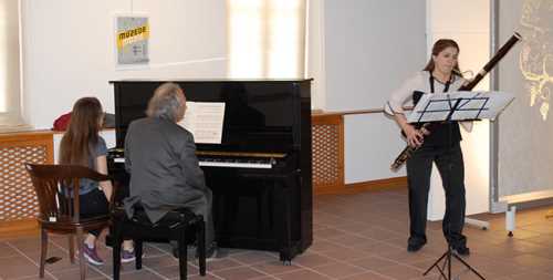 MÜZEDE MÜZİK ZİYAFETİ