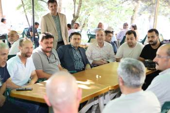 Müzeleri Ziyaret Etti, Esnaf Ve Vatandaşların Taleplerini Dinledi
