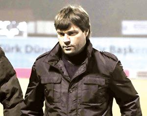 Annesinin kalbi durdu yine de maça geldi