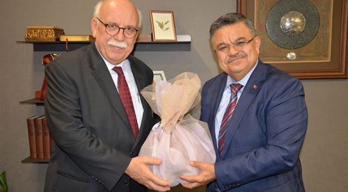 Nabi abimi ziyaret ettim