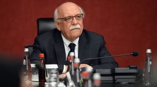 Nabi Avcı kabine dışı
