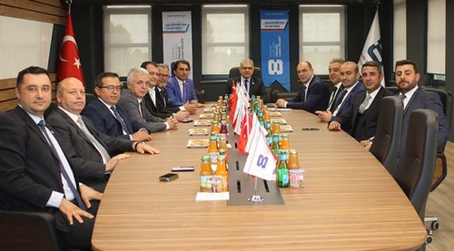 Nadir Küpeli Kesikbaş'ı ağırladı
