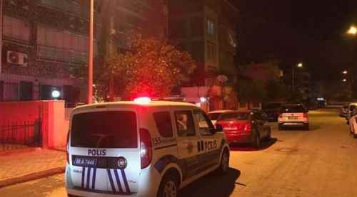 Nazilli'de eşini erkekle yakalayınca