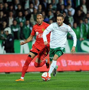 Ne yaptın sen Kamara