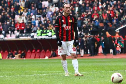 Necati’den kafa karıştıran paylaşım