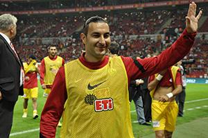 Necatiyi Akhisar istiyor