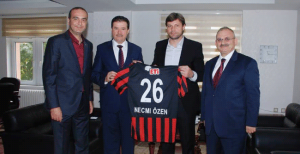 Necmi Özen'i ziyaret ettiler 