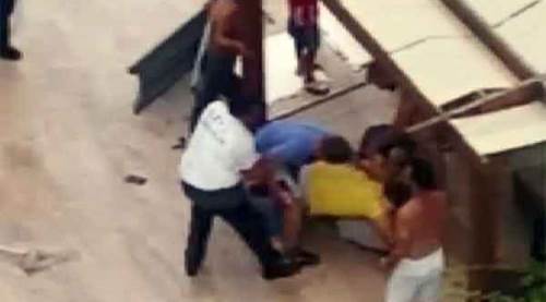 Nişanlı çifti bayıltana kadar dövdüler