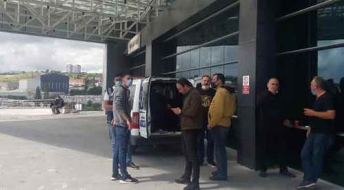 Noterde sahte kimlikle dolandırıcılık!