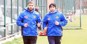 Onur tamam sıra Özgür ve Sezgin'de