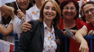 Nuray Akçasoy'a göre Eskişehir'in en büyük sorunu...