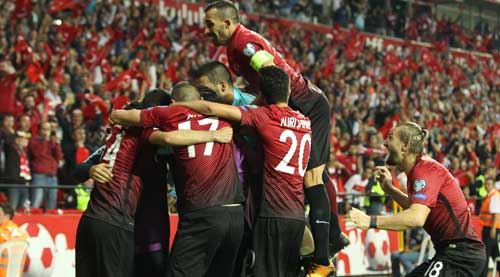 Nuri Şahin Milli Takım'ı bıraktığını açıkladı!