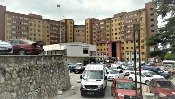 O hastanedeki koronavirüslü hasta sayısı...