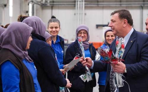 Odunpazarı adayı söz verdi: 85 mahalleye hizmet gelecek!