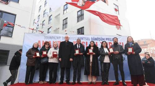 Odunpazarı anahtarı teslim etti