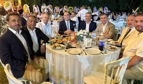 Odunpazarı Belediye Başkan Yardımcısı Durur’un mutlu günü