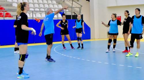 Odunpazarı lig hazırlıklarını sürdürüyor