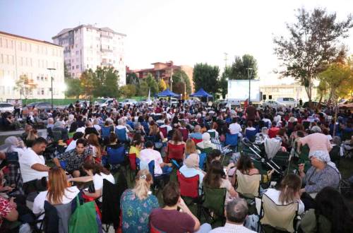 Odunpazarı’nda bayram coşkusu açık hava filmleriyle taçlanıyor