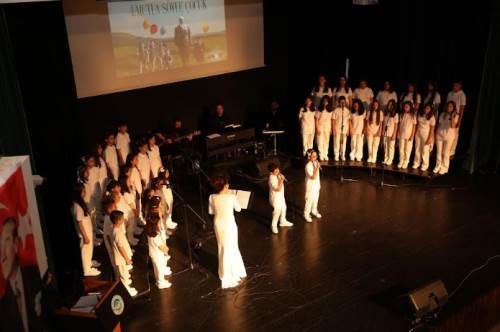 Odunpazarı’nda miniklerden müzik ve umut dolu gece