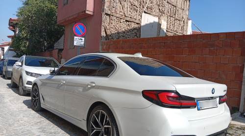 Odunpazarı’nda yasak dinlemiyorlar! Tarihi sokaklar araçlarla doldu