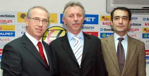 Erdoğan Tekgöz adaylığını açıklıyor