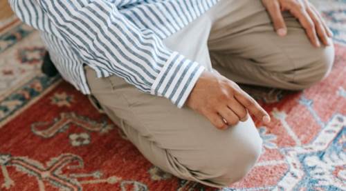 Öğle Namazı Nasıl Kılınır? Farzı ve Sünneti Kaç Rekattır? Diyanet’e Göre En Detaylı Anlatım