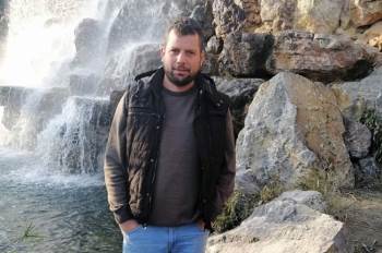 Oğlunun Dünyaya Geldiği Hastaneye, Sadece Bir Saat Sonra Trafik Kazası Nedeniyle Ölüsü Geldi
