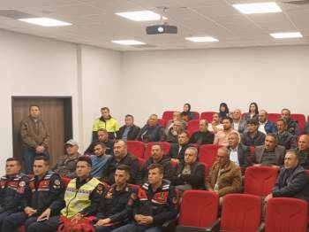 Öğrenci Servis Aracı Sürücülerine Yönelik Eğitim
