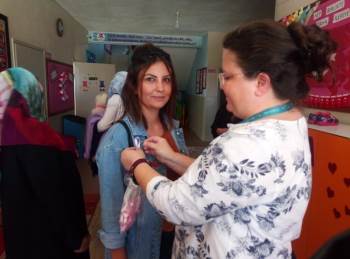 Öğrenci Velilerine Meme Kanseri Eğitimi
