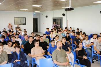 Öğrenciler, Deneyimli İsimler Bir Araya Gelmeye Devam Ediyor
