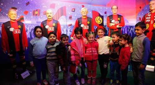 ÖĞRENCİLER BALMUMU MÜZESİ'NDE