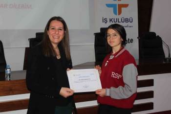 Öğrencilere Altın Niteliğinde Tavsiye
