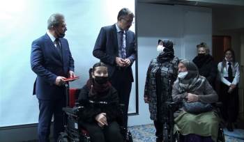 Öğrencilerin Mavi Hareketi Engellilere Umut Oldu
