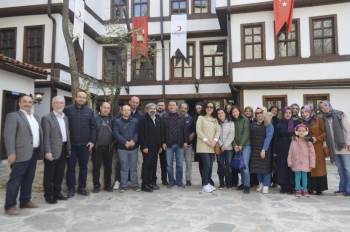 Öğretmenler, Ara Tatil Fırsatını Gezi Ve Araştırma İle Değerlendirdiler
