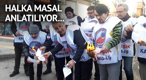 Öğretmenler maaş bordrolarını yaktı