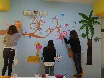 Öğretmenler Okulları İçin İş Başında
