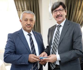 Öğretmenler Unutulmadı
