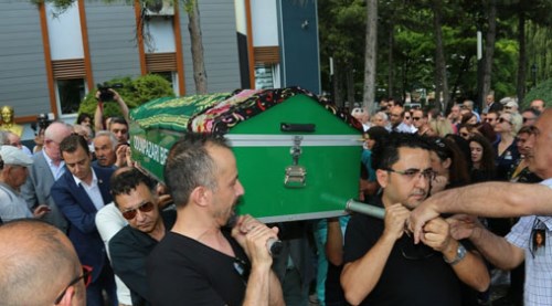 Olcay Çokar son yolculuğuna uğurlandı