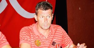 Futbolcuları zorlu bir kamp bekliyor