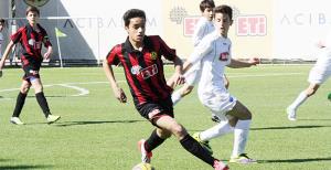 Ömer Faruk milli takımda