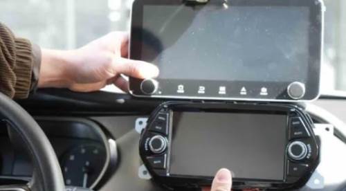 Ön cama telefon tutucu sabitleyenlere 21 bin TL ceza kesilecek!